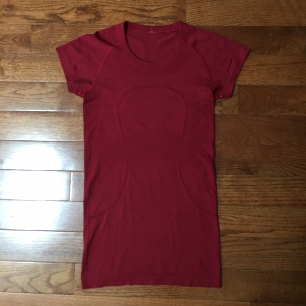 Lululemon Swiftly Tech Short Sleeve Crew